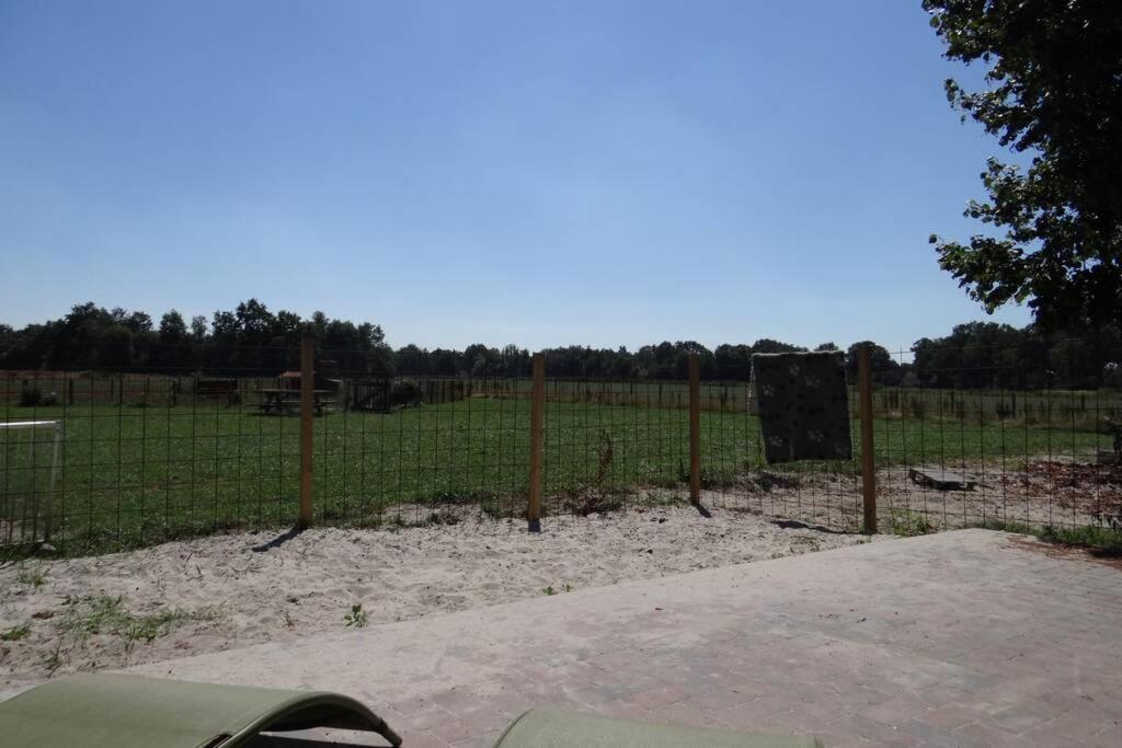 Ruinen The Green Cottage מראה חיצוני תמונה